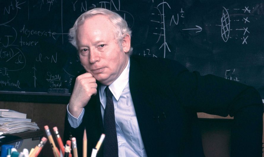 Steven Weinberg: Known for Electroweak interaction