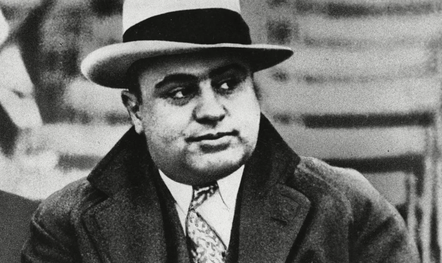 Al Capone: The Scarface Gangster